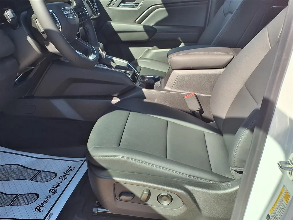2026 GMC Canyon Elevation - Photo 12