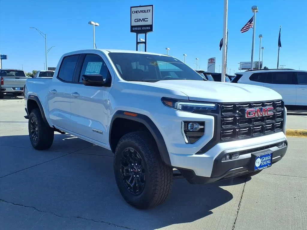 2026 GMC Canyon Elevation - Photo 7