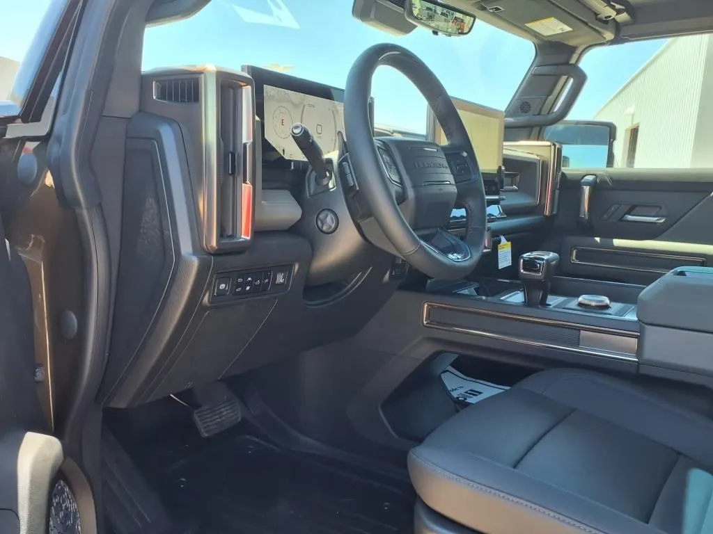 2025 GMC HUMMER EV 3X - Photo 14
