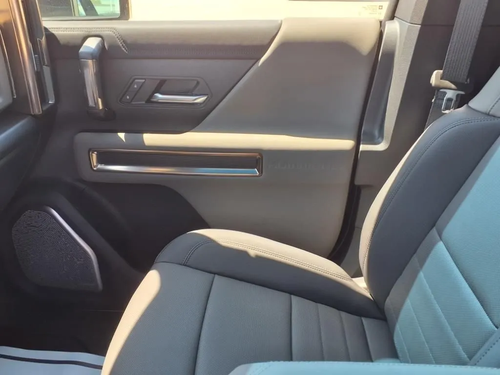 2025 GMC HUMMER EV 3X - Photo 15