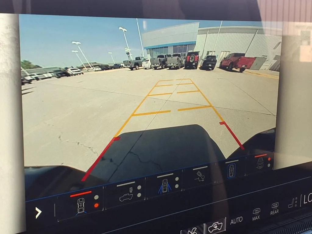 2025 GMC HUMMER EV 3X - Photo 21