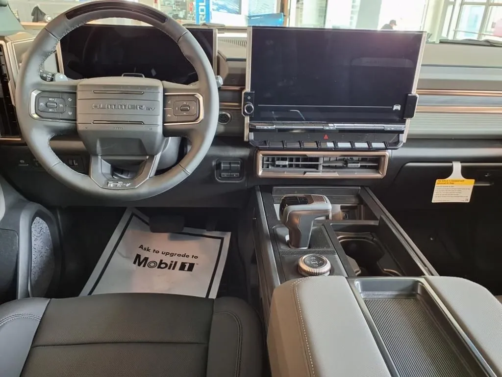2025 GMC HUMMER EV 3X - Photo 14