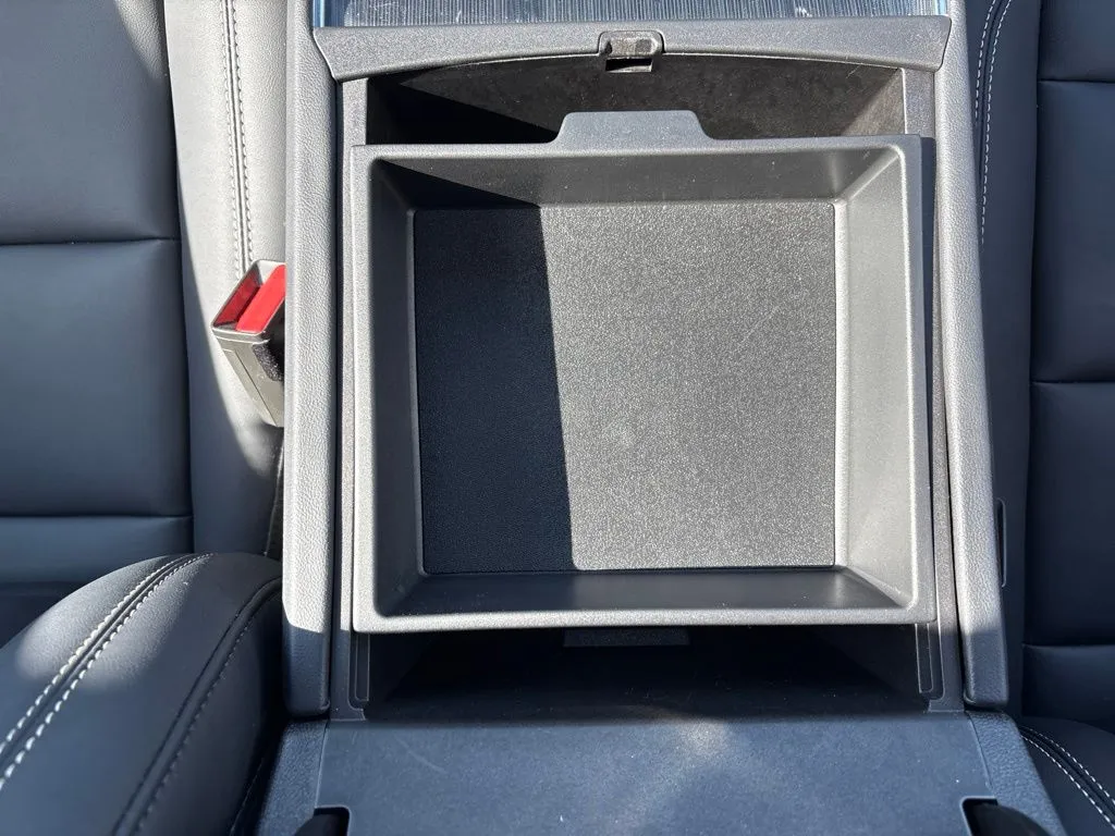 2026 GMC Acadia Elevation - Photo 35