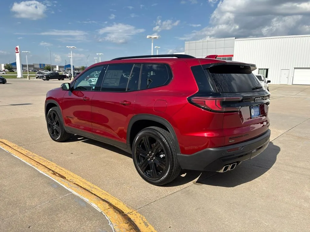 2026 GMC Acadia Elevation - Photo 10