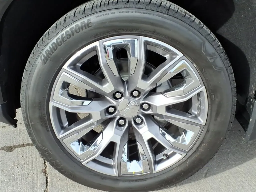 2026 GMC Sierra 1500 Denali - Photo 9