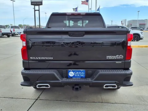 More photos of 2025 Chevrolet Silverado 1500 High Country at Gregg Young Chevrolet GMC of Columbus, NE