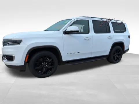 More photos of 2022 Jeep Wagoneer Series I at Gregg Young Chevrolet Newton, IA