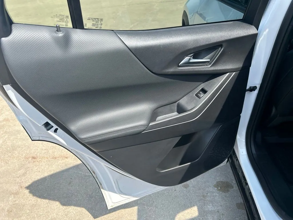 2026 Chevrolet Equinox LT - Photo 17