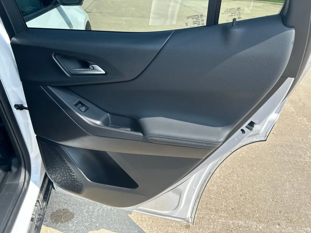 2026 Chevrolet Equinox LT - Photo 21