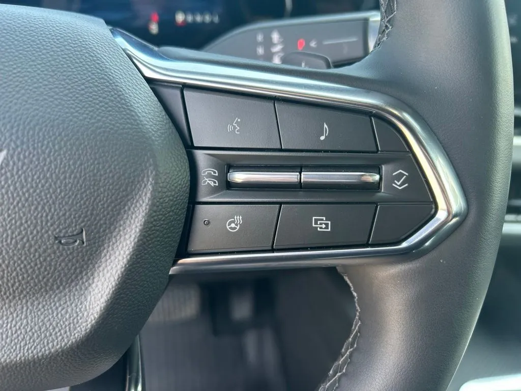 2026 Chevrolet Equinox LT - Photo 33
