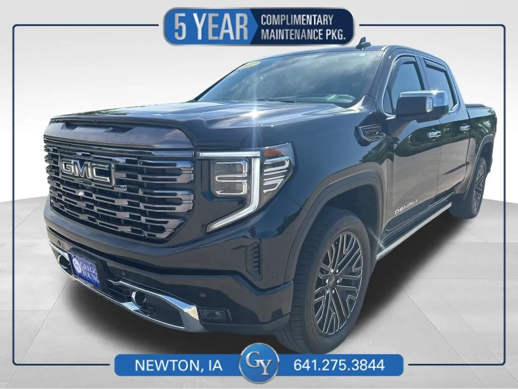 Black 2022 GMC Sierra 1500 Denali Ultimate for sale in Newton, IA