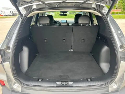 More photos of 2022 Ford Escape SEL at Gregg Young Chevrolet Newton, IA