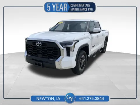 White 2024 Toyota Tundra SR5 for sale in Newton, IA