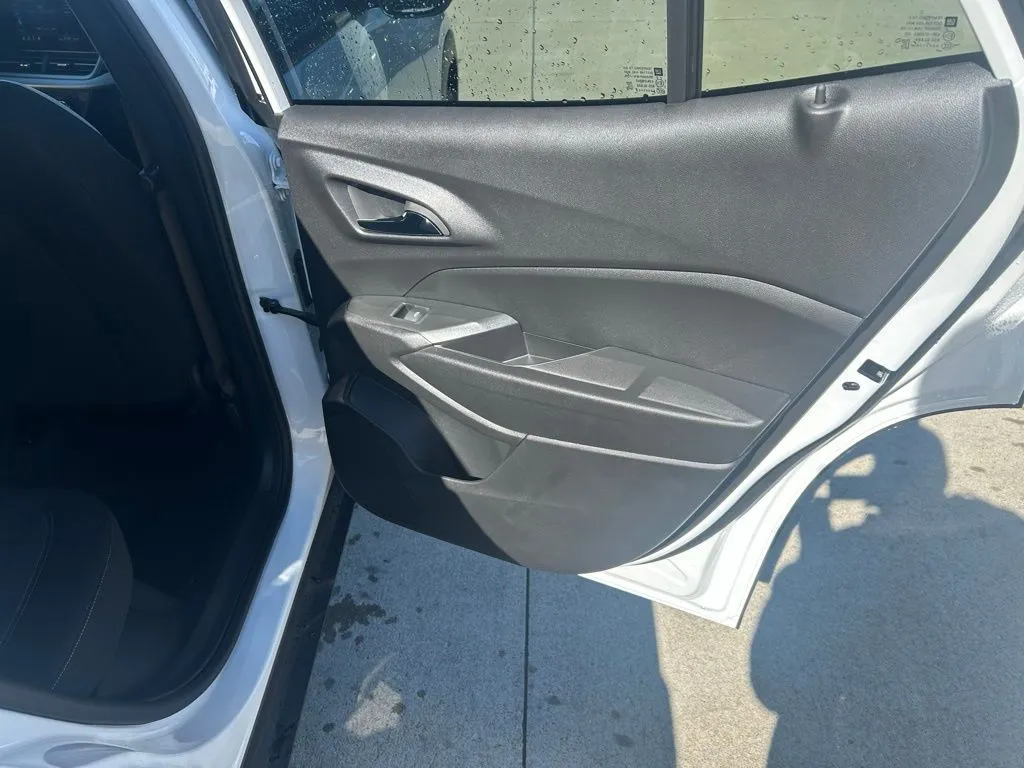 2026 Chevrolet Trax RS - Photo 18