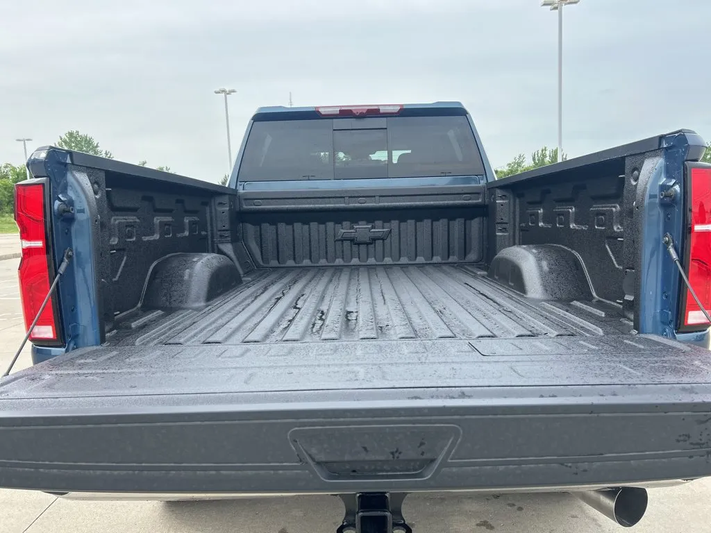 2026 Chevrolet Silverado 2500 HD LTZ - Photo 11