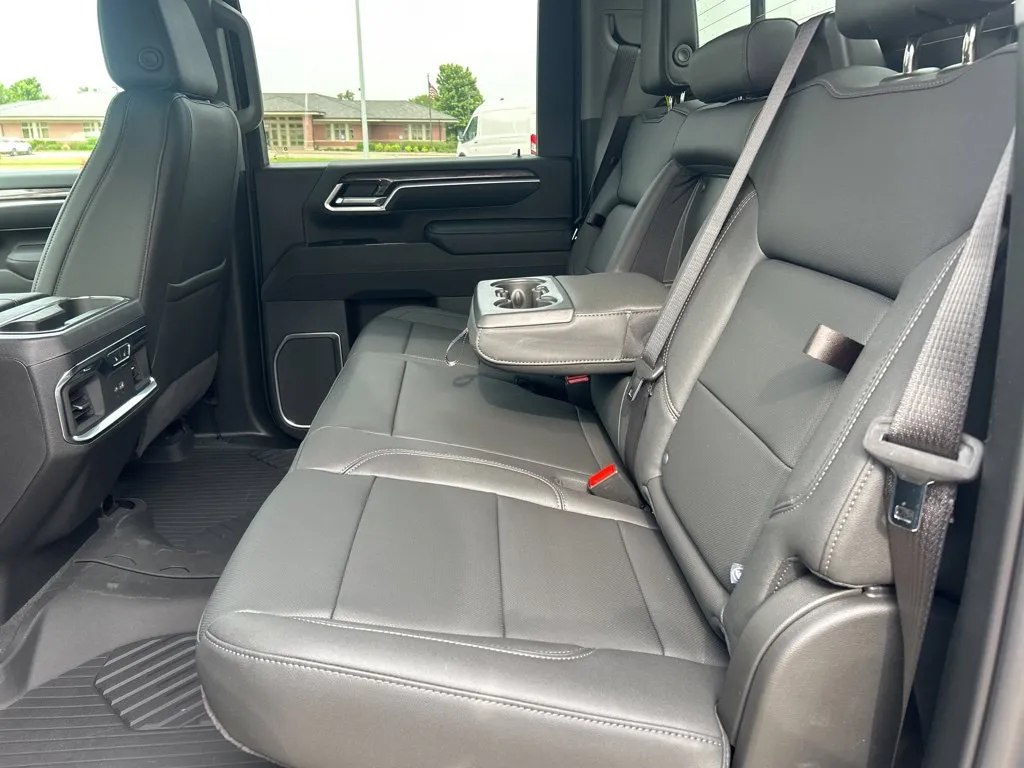 2026 Chevrolet Silverado 2500 HD LTZ - Photo 18