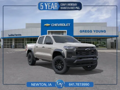 White 2026 Chevrolet Colorado Trail Boss for sale in Newton, IA