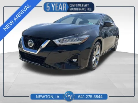 Black 2020 Nissan Maxima SR for sale in Newton, IA