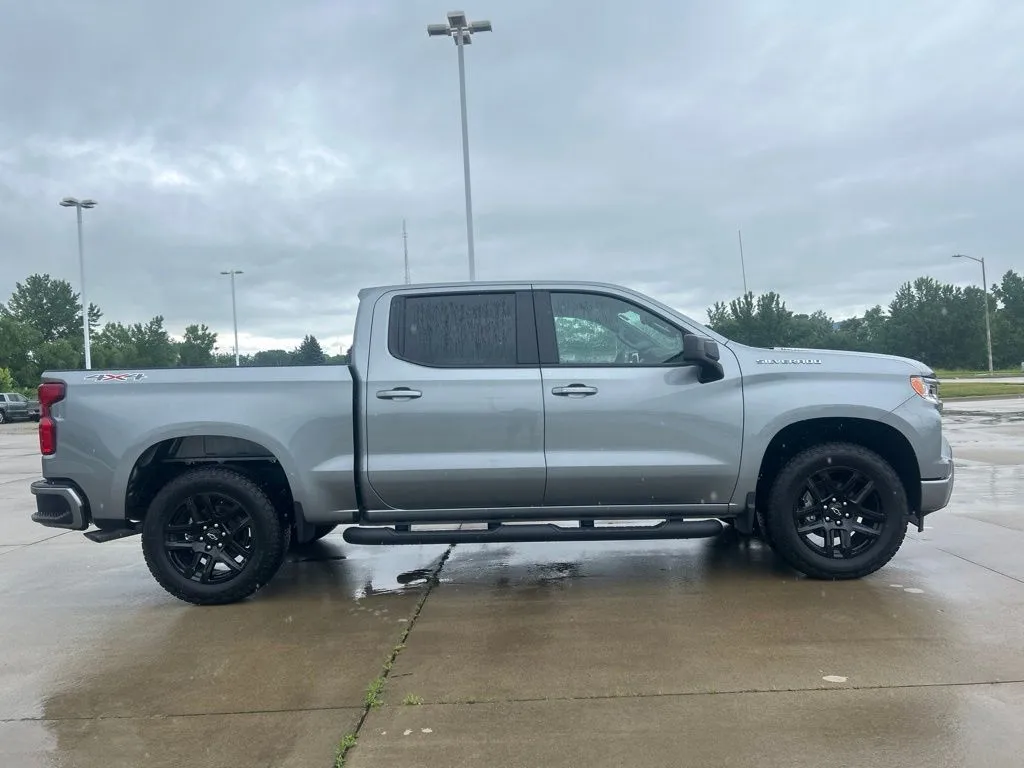 2026 Chevrolet Silverado 1500 RST - Photo 7