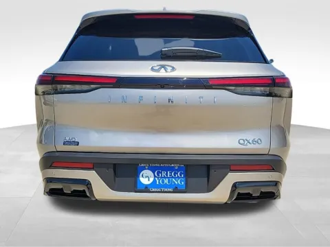 More photos of 2024 INFINITI QX60 LUXE at Gregg Young Chevrolet Newton, IA