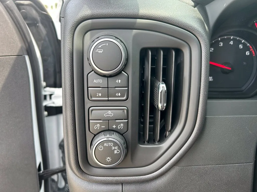 2026 Chevrolet Silverado 1500 Custom Trail Boss - Photo 33