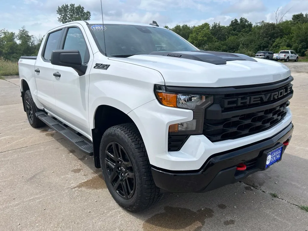 2026 Chevrolet Silverado 1500 Custom Trail Boss - Photo 10