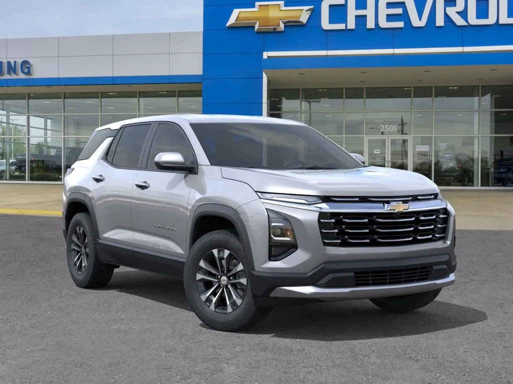 2027 Chevrolet Equinox LT - Photo 8