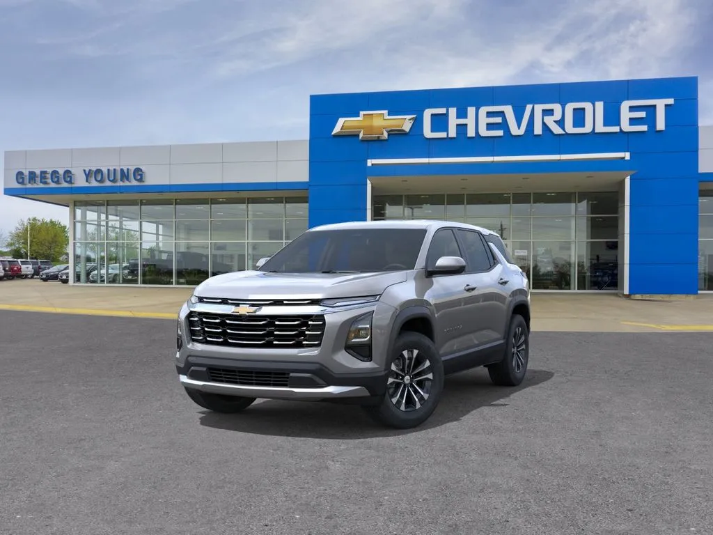 2027 Chevrolet Equinox LT - Photo 9