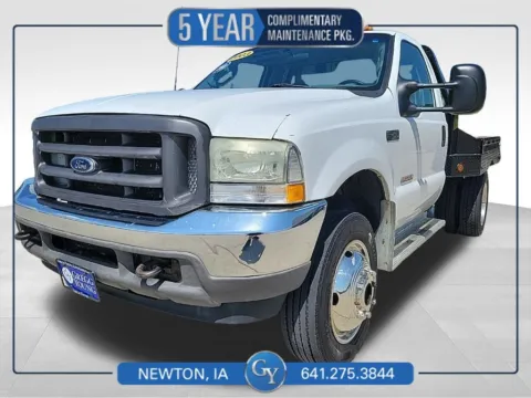 White 2003 Ford F-450SD XL for sale in Newton, IA