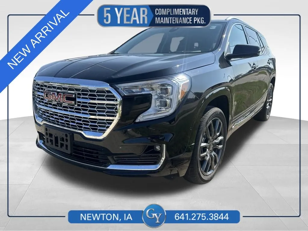 Black 2024 GMC Terrain Denali for sale in Newton, IA