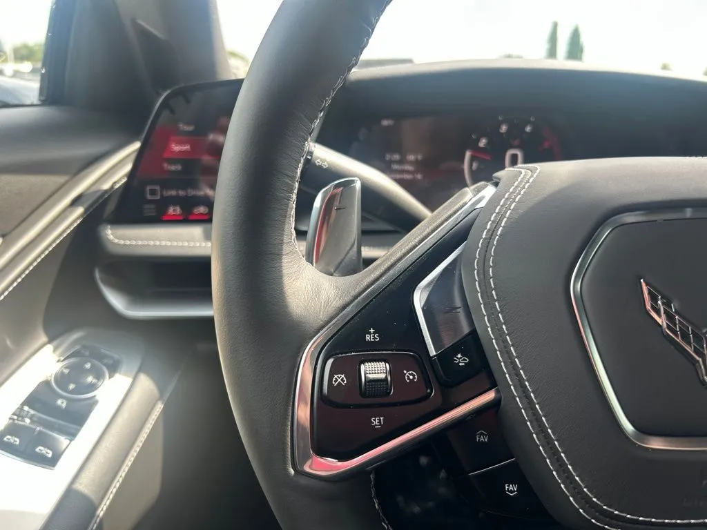 2026 Chevrolet Corvette 2LT - Photo 15
