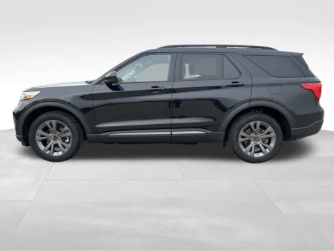 Another view of 2024 Ford Explorer XLT for sale in Newton, IA at Gregg Young Chevrolet Newton