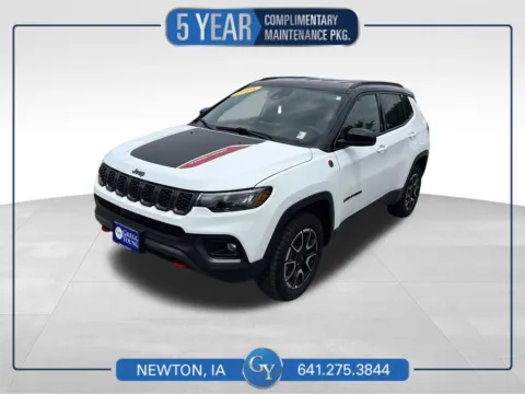 White 2025 Jeep Compass Trailhawk for sale in Newton, IA