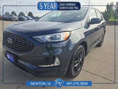 Blue 2023 Ford Edge SEL for sale in Newton, IA