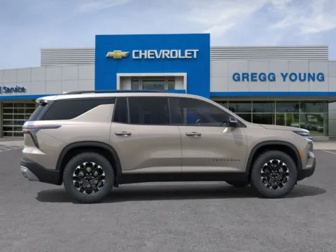 More photos of 2027 Chevrolet Traverse Z71 at Gregg Young Chevrolet Newton, IA