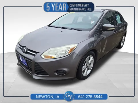 Gray 2014 Ford Focus SE for sale in Newton, IA