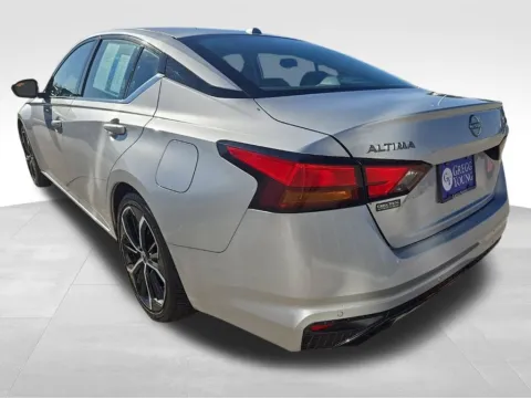More photos of 2024 Nissan Altima 2.5 SR at Gregg Young Chevrolet Newton, IA