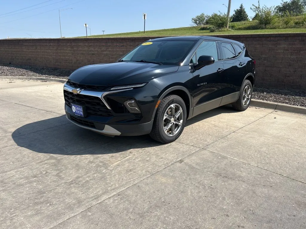 2023 Chevrolet Blazer LT for sale in Newton, IA