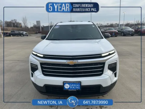 White 2026 Chevrolet Traverse LT for sale in Newton, IA