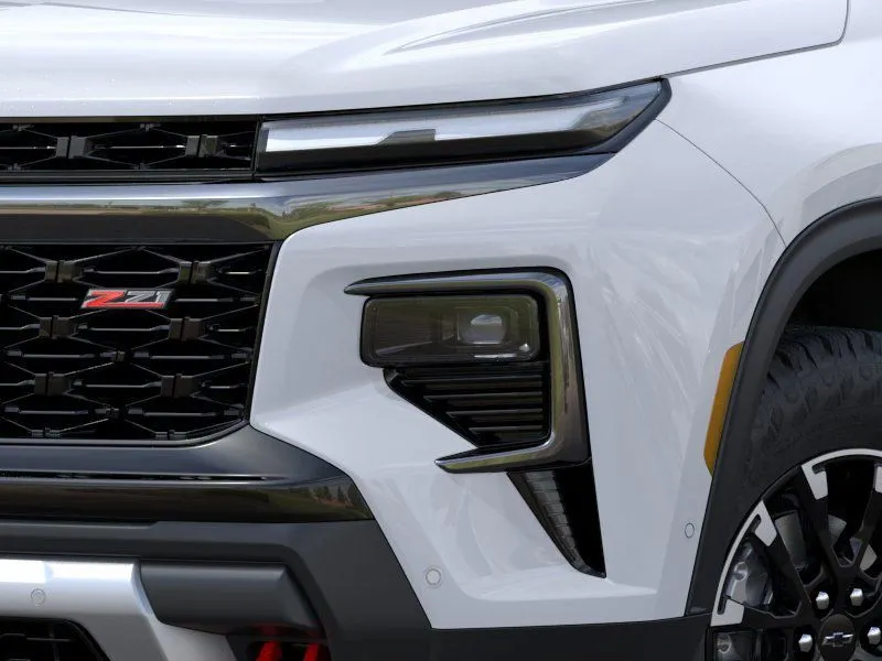 2026 Chevrolet Traverse Z71 photo 2