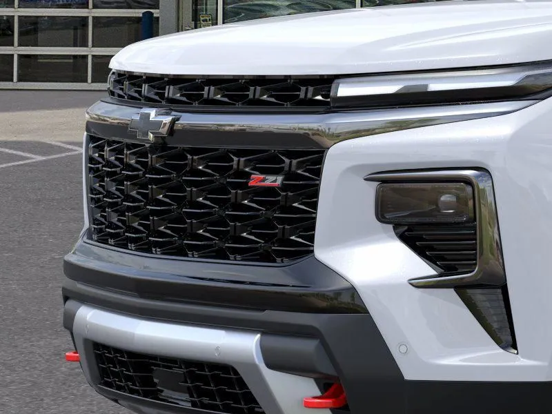 2026 Chevrolet Traverse Z71 photo 3