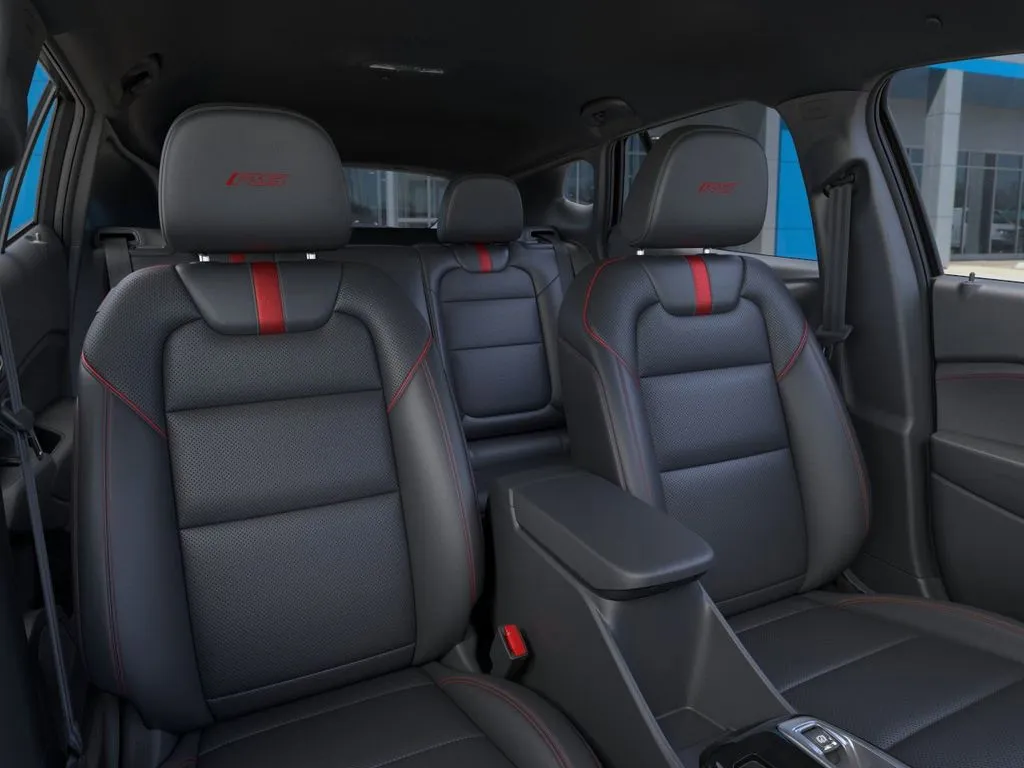 2026 Chevrolet Trax photo 2