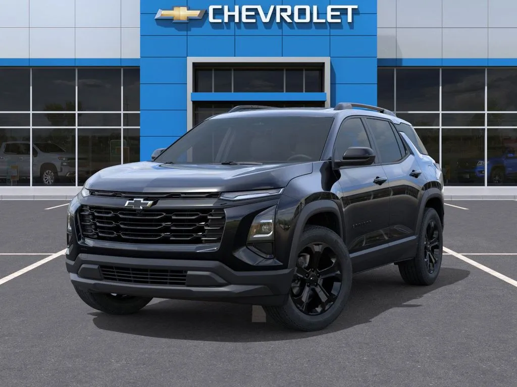 2026 Chevrolet Equinox LT photo 2