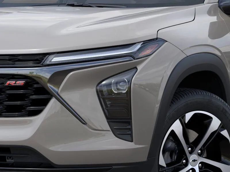 2026 Chevrolet Trax photo 2