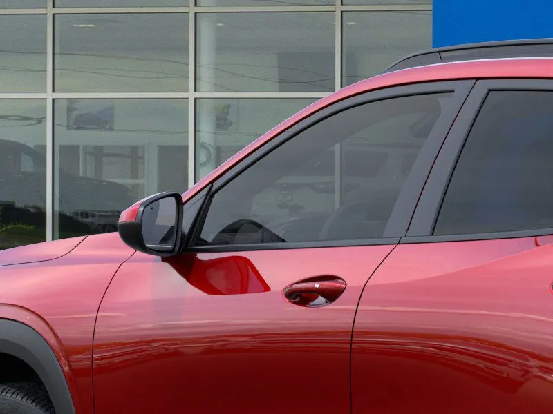 2026 Chevrolet Trax LT photo 3