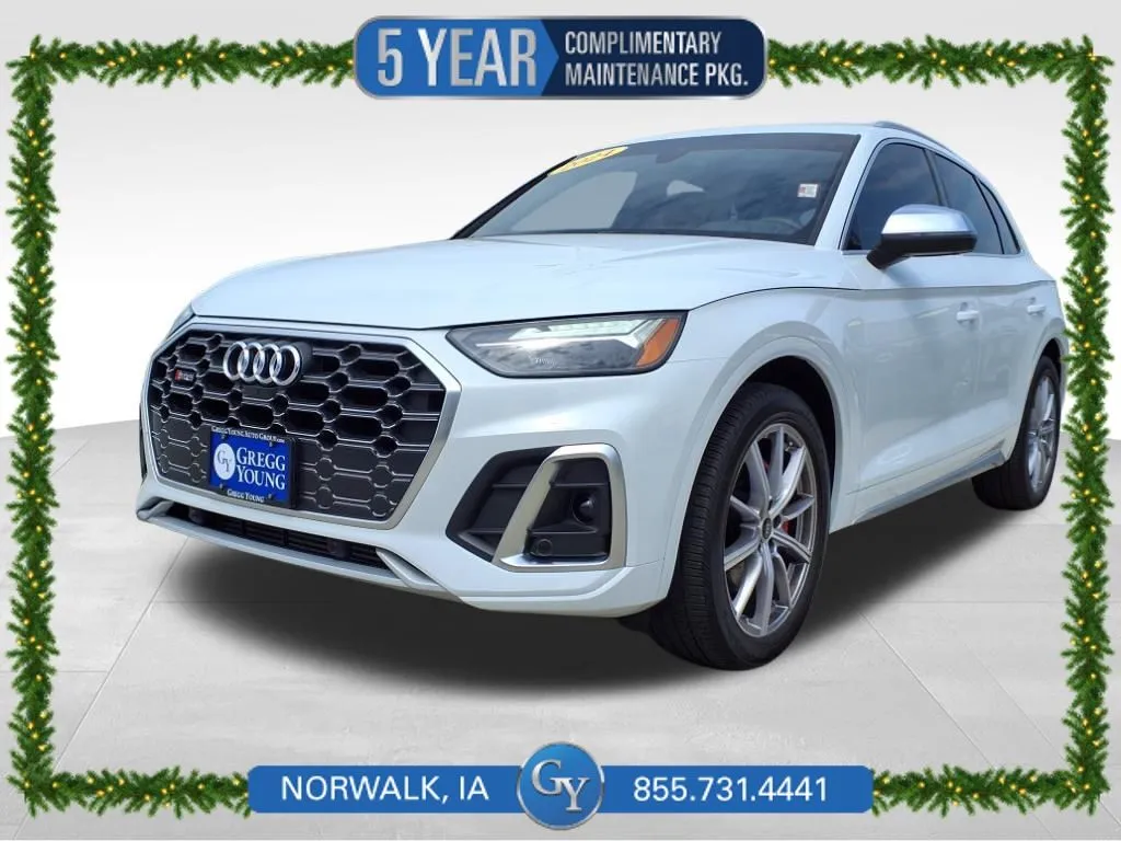 2024 Audi SQ5 Premium Plus's photo