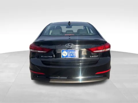 More photos of 2018 Hyundai Elantra Limited at Gregg Young Chevrolet of Norwalk, IA