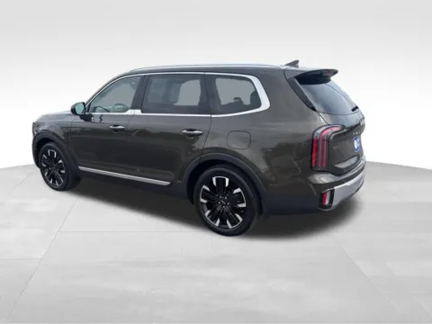 Another view of 2023 Kia Telluride SX-Prestige for sale in Norwalk, IA at Gregg Young Chevrolet of Norwalk