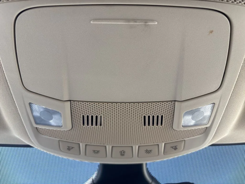 2024 Ford Edge SEL - Photo 25