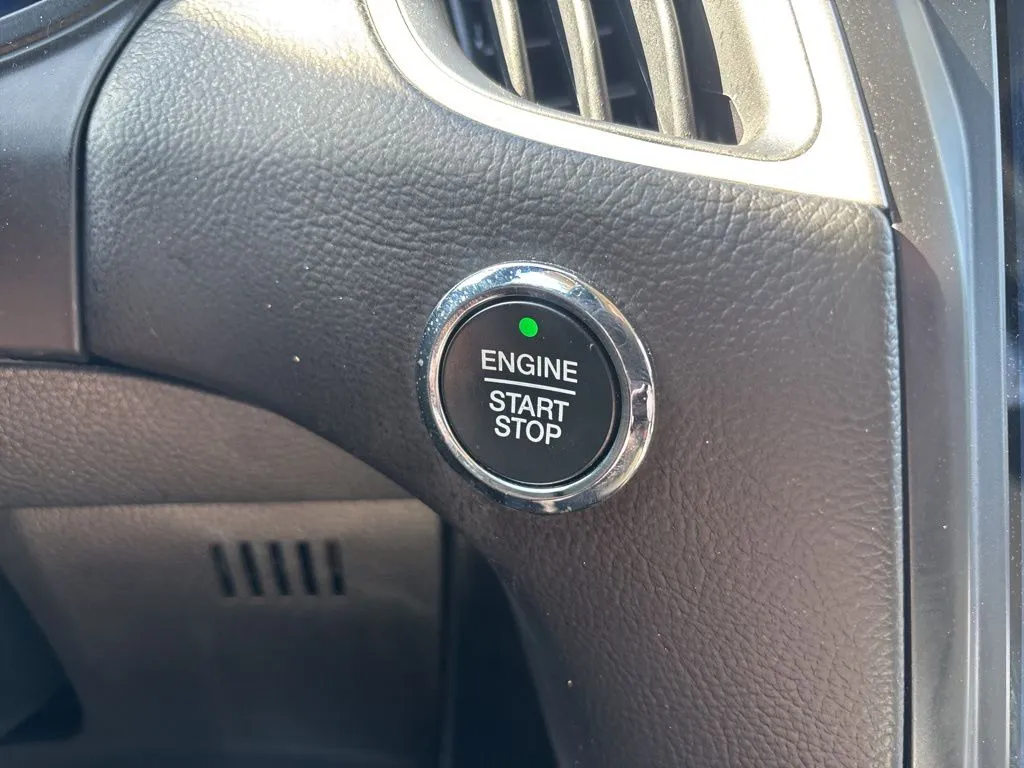 2024 Ford Edge SEL - Photo 24